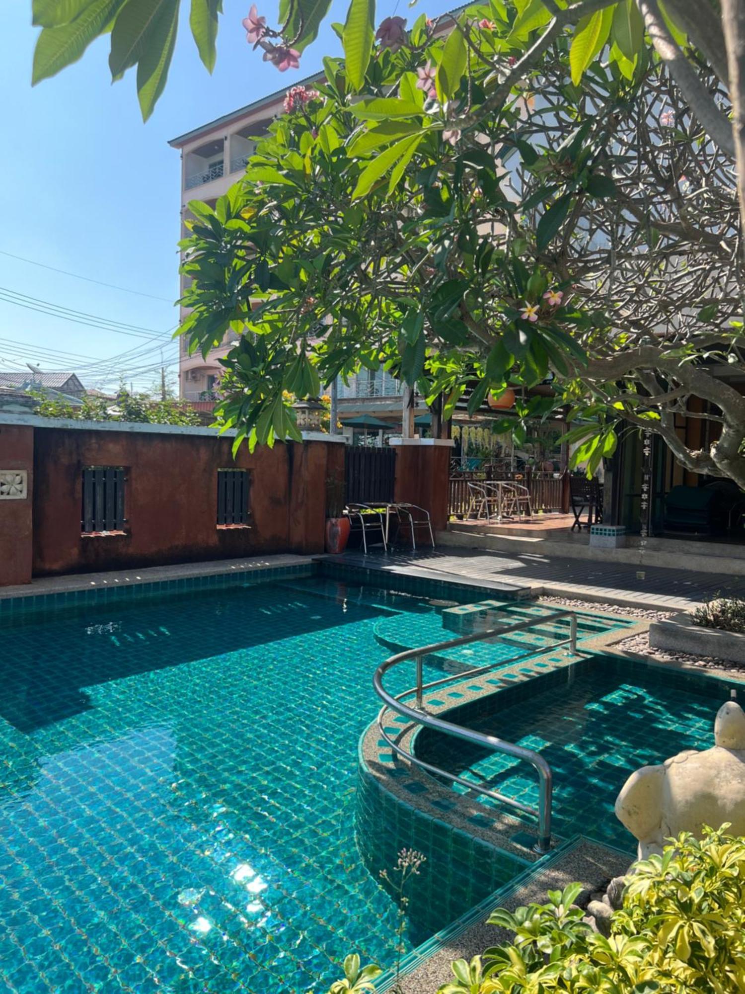 Pattara Mansion พัทยา 호텔 파타야 외부 사진